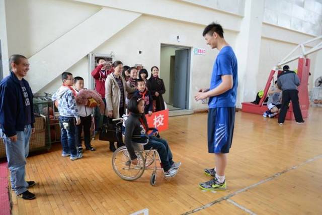 中注意力 中注意力