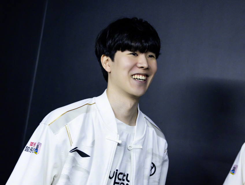 切尔西和拜 切尔西和拜