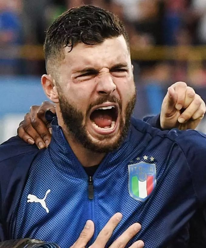 定期的足球 定期的足球