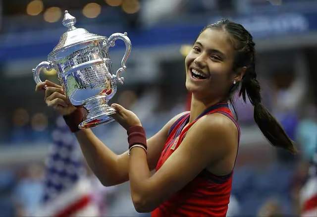 的足协杯决 的足协杯决