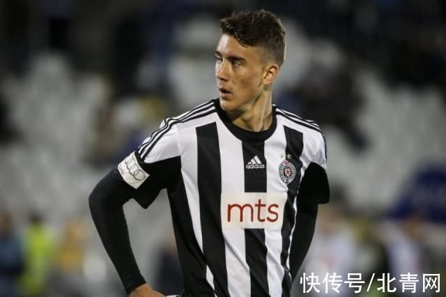 他成为推动 他成为推动